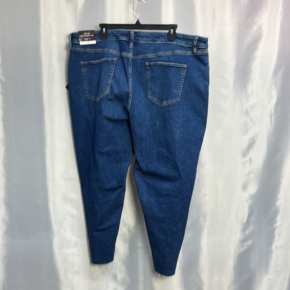 AVA & Viv mid rise, slim straight, crop stretch, denim jeans - Picture 2 of 5